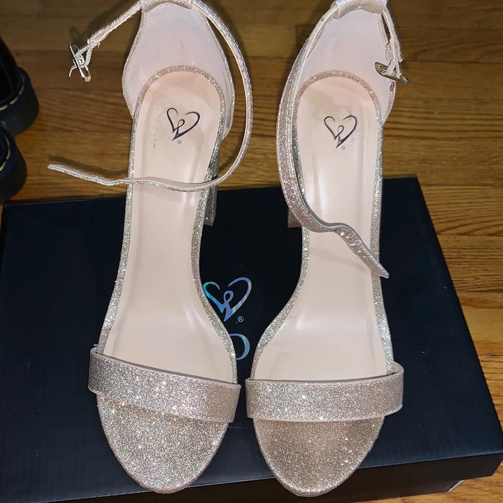 Gold glitter chunky heels